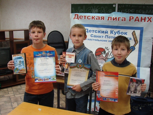призёры: Кручинин, Посредников, Петров